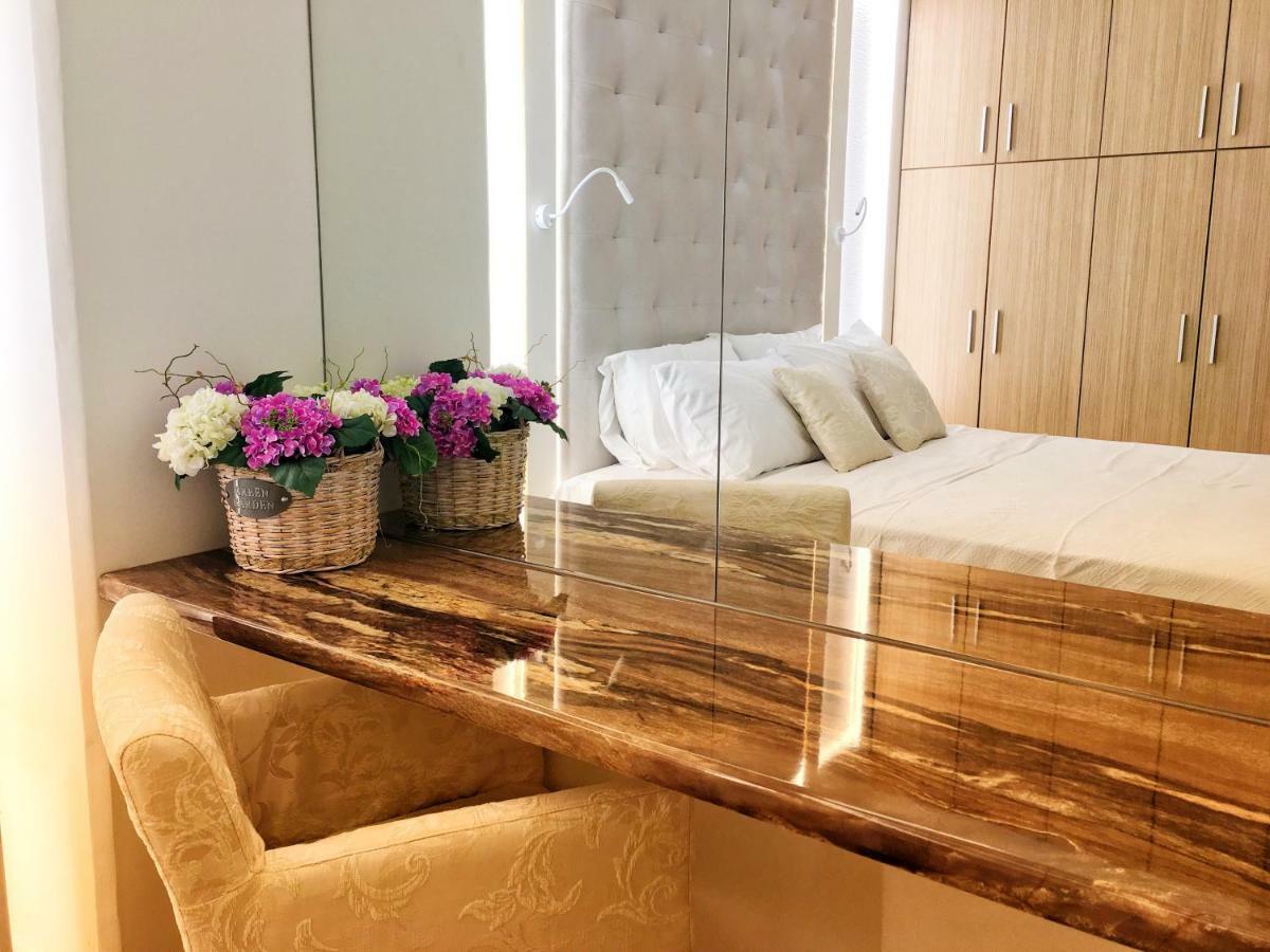 Apartament Flyviewflatsgold Privatehottub With Seaview Ixia  Zewnętrze zdjęcie